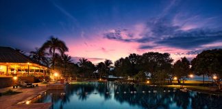 Tempat Wisata Paling Romantis di Indonesia - tanjung lesung