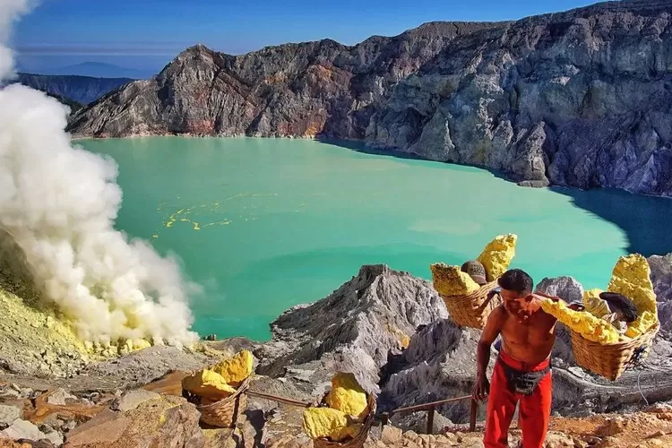 kawah ijen banywangi