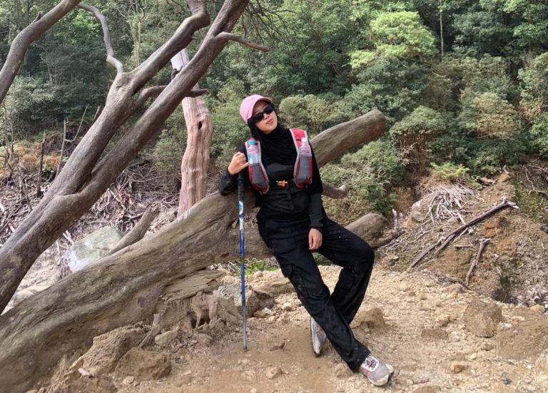 Regina Pallasia Al Khansa mahasiswa universitas pamulang