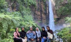 Kapas Biru Lumajang: Surga Tersembunyi di Lereng Semeru yang Bikin Lupa Pulang