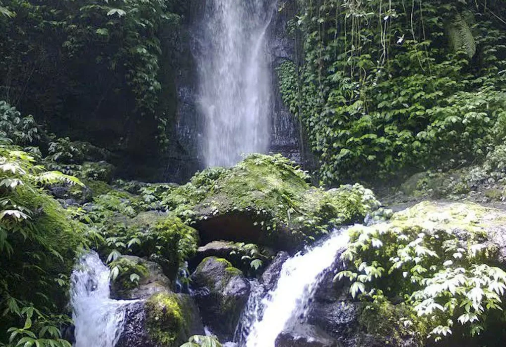 air terjun 7 bidadari