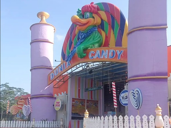 wisata dunia candy