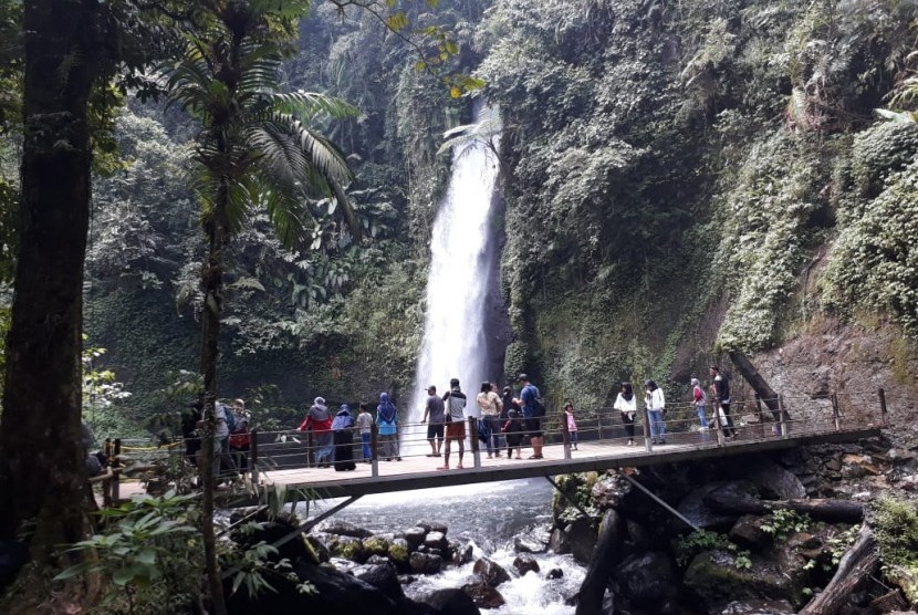 curug sawer tasikmalaya