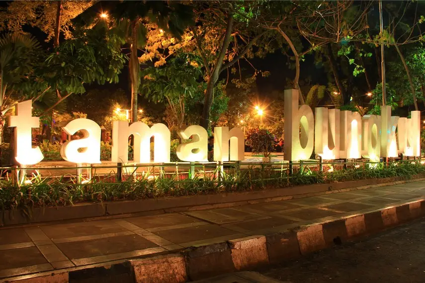 taman bungkul Surabaya